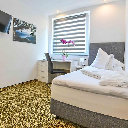 Hotel Bellevue Seeboden Room photo