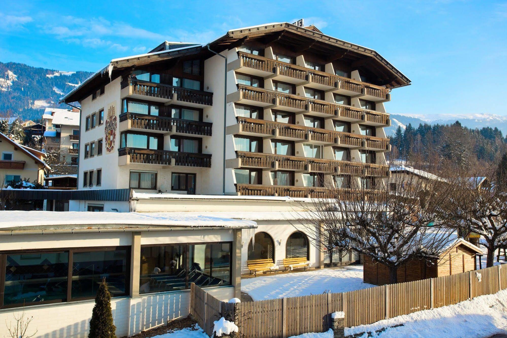 Hotel Bellevue Seeboden Exterior photo